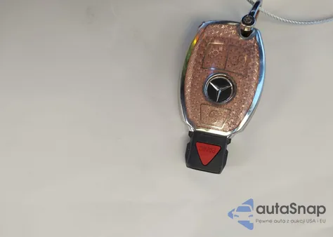 2012 Mercedes-Benz E 350 from USA, damaged, VIN WDDHF5KB9CA615096